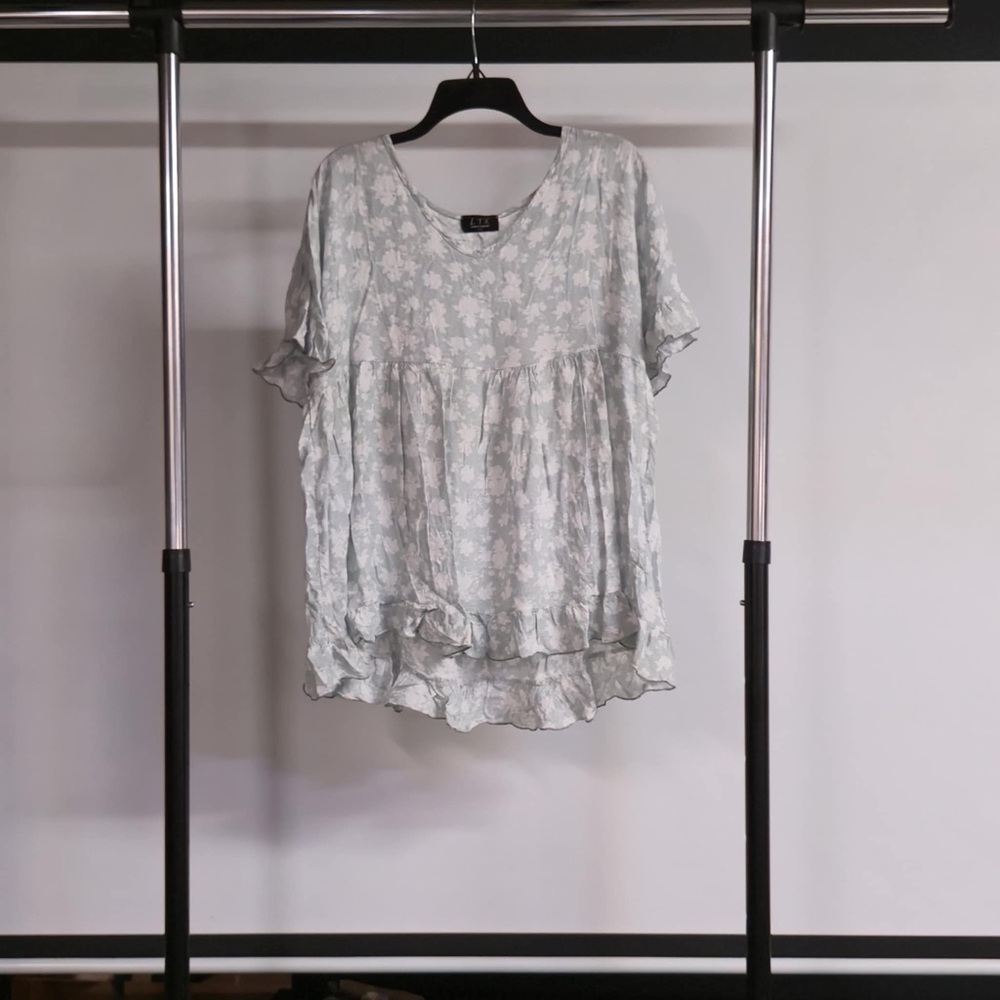 White and Green Ruffled Relaxed Blouse